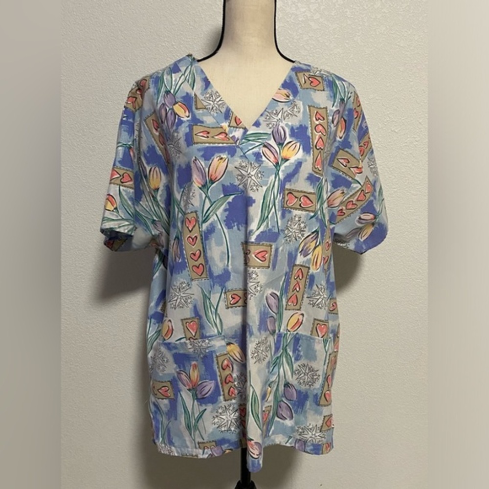 Crest Scrub Top Multicolor Comfortable & Soft